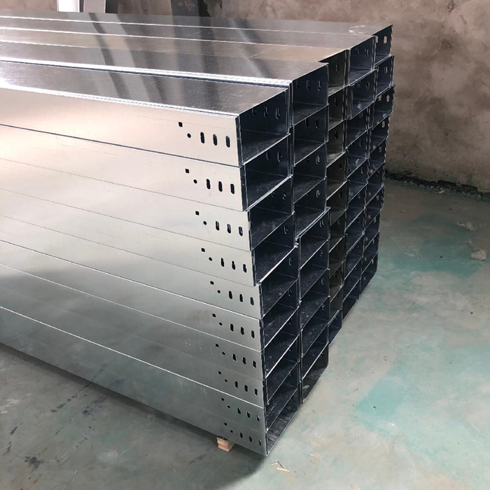 密闭式金属电缆桥架